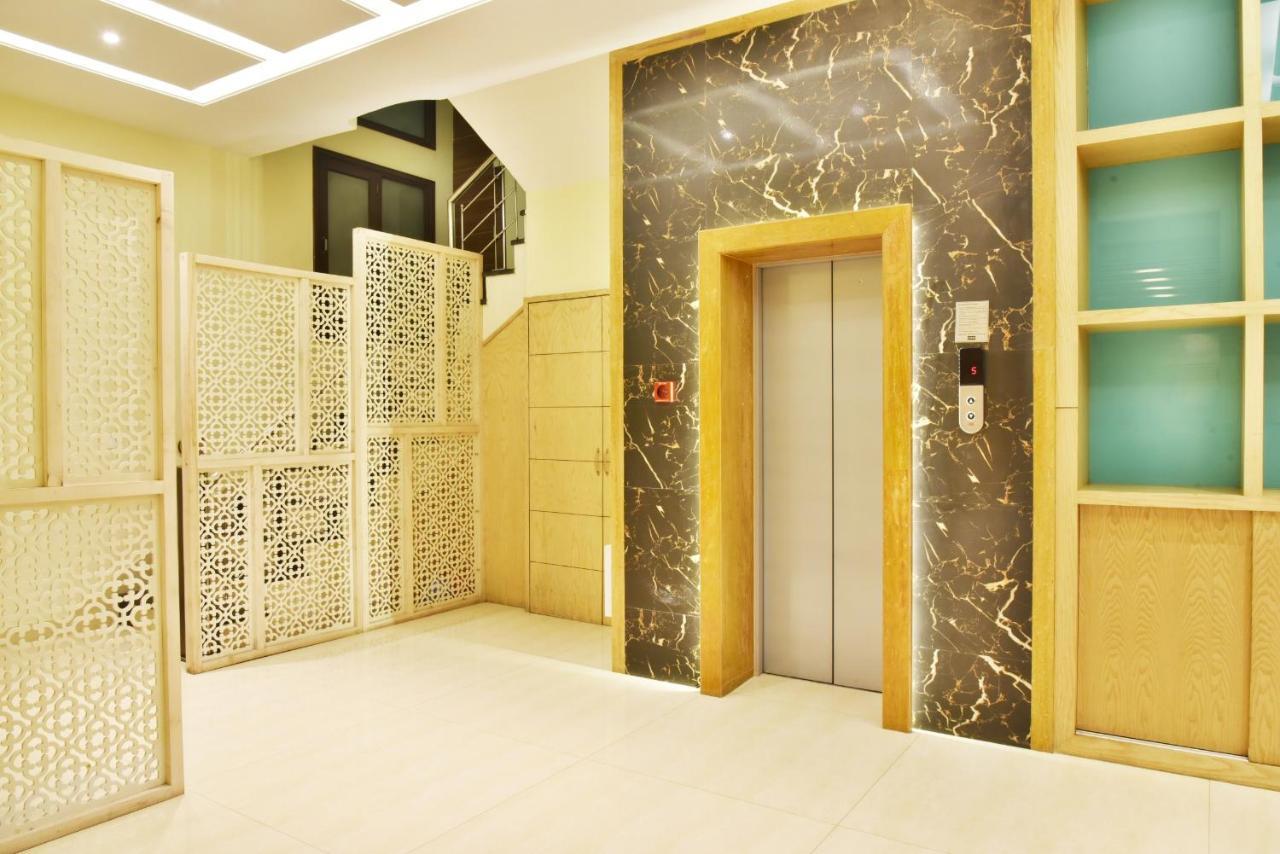 Hotel Amritsar International 2 Min Walk From Amritsar Bus Stand Dış mekan fotoğraf