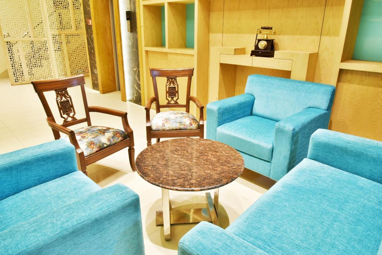 Hotel Amritsar International 2 Min Walk From Amritsar Bus Stand Dış mekan fotoğraf