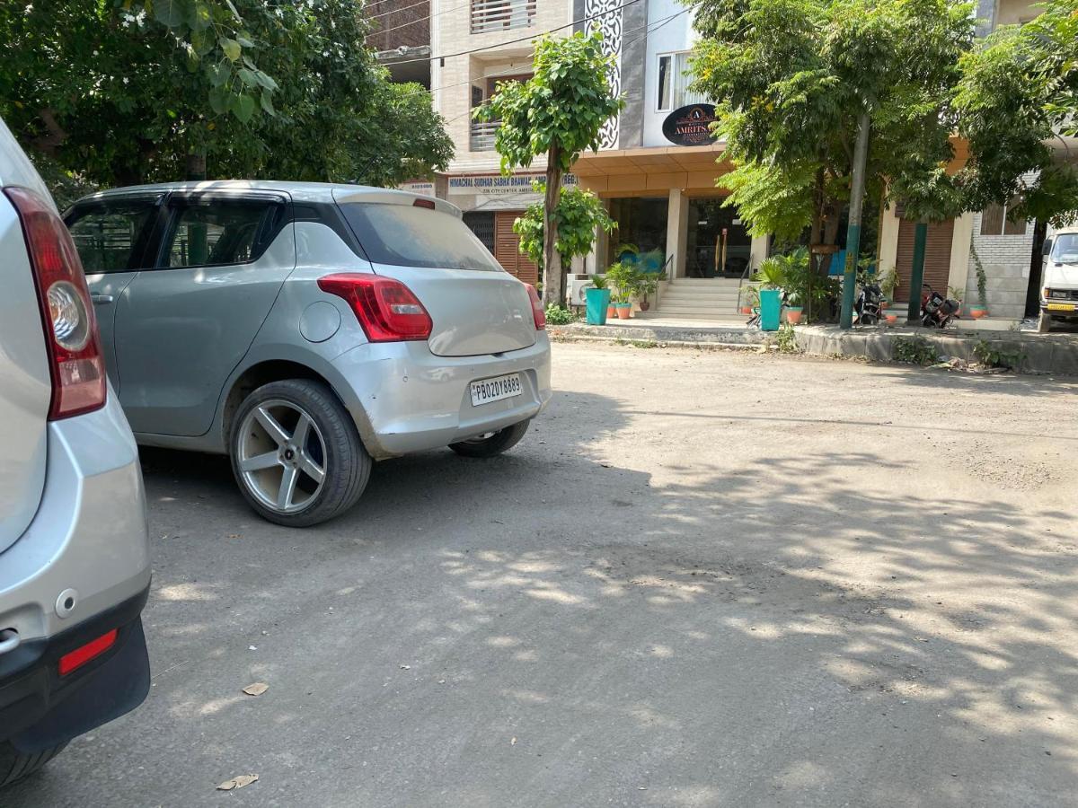 Hotel Amritsar International 2 Min Walk From Amritsar Bus Stand Dış mekan fotoğraf