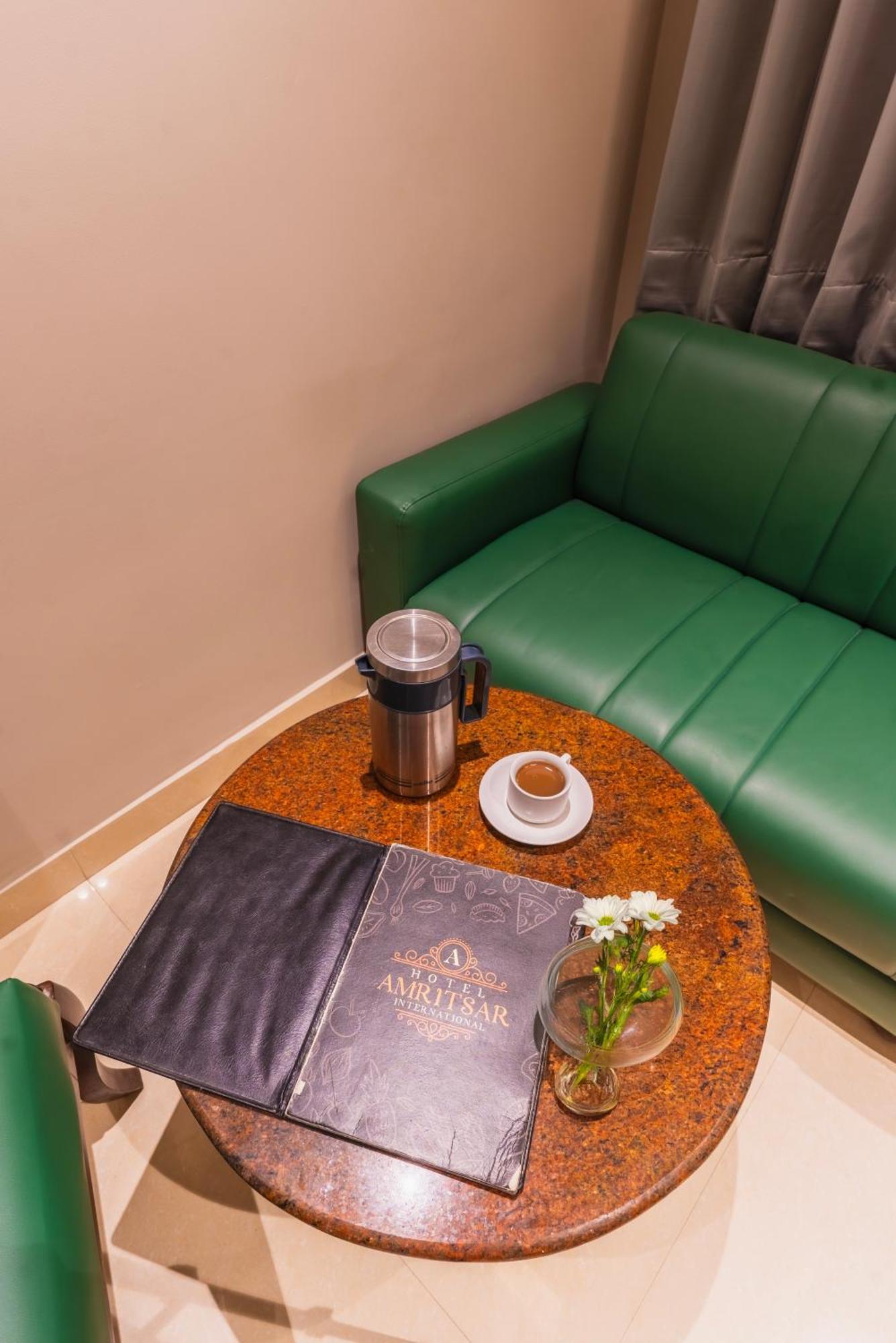 Hotel Amritsar International 2 Min Walk From Amritsar Bus Stand Dış mekan fotoğraf