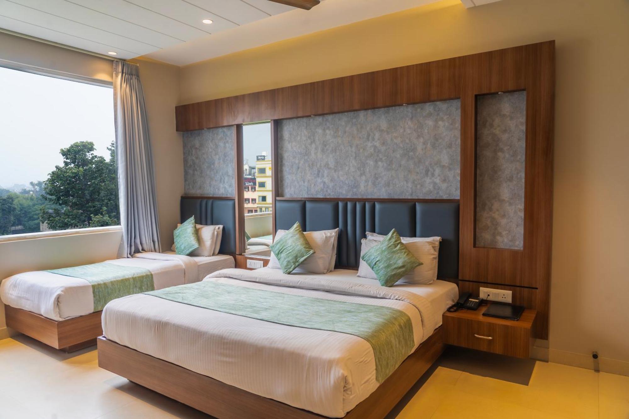 Hotel Amritsar International 2 Min Walk From Amritsar Bus Stand Dış mekan fotoğraf